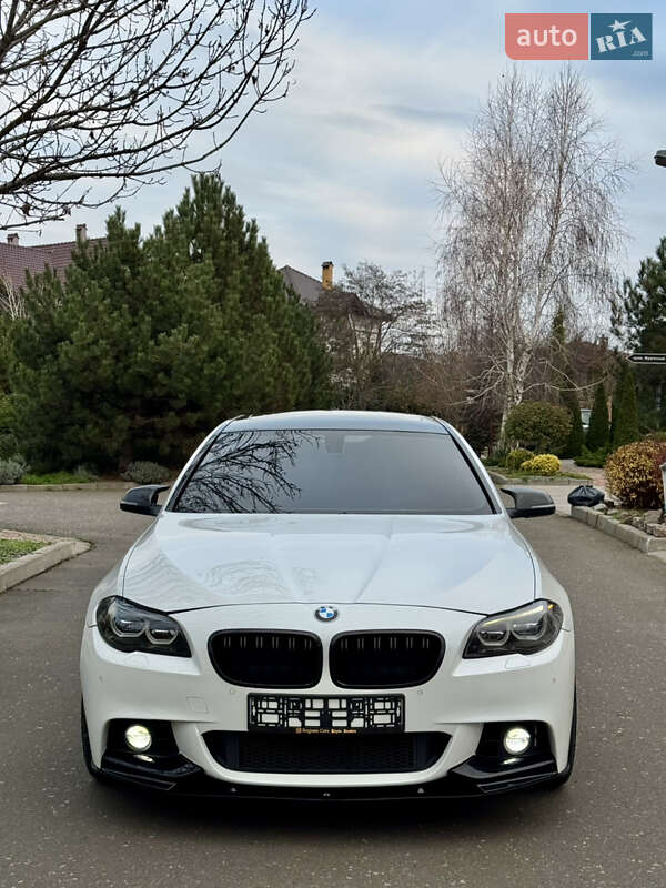 Седан BMW 5 Series 2014 в Одессе