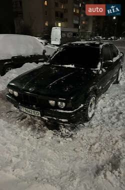Седан BMW 5 Series 1989 в Ивано-Франковске