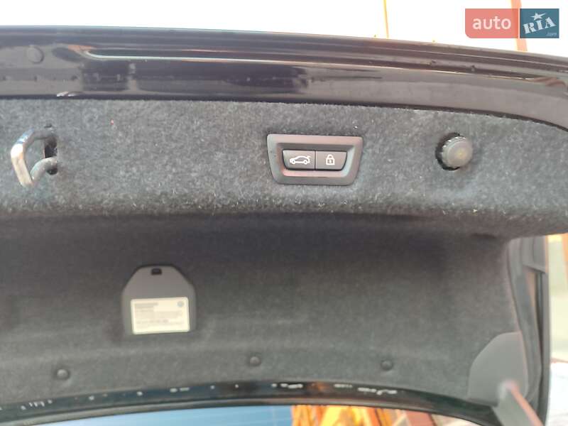 Седан BMW 5 Series 2018 в Ивано-Франковске