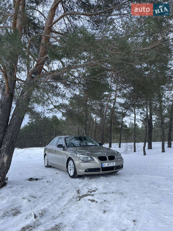 BMW 5 Series 2004 BMW 5 Series 2004
