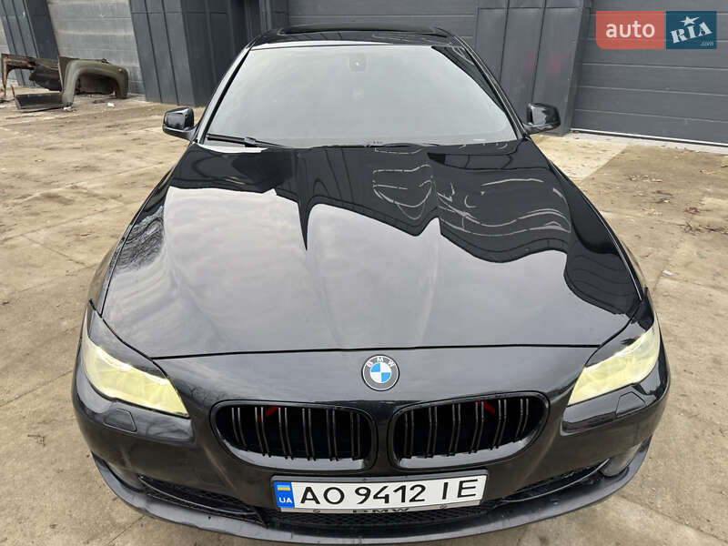 BMW 5 Series 2011 BMW 5 Series 2011