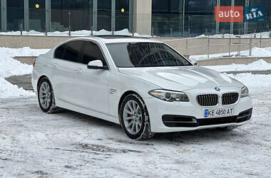 Седан BMW 5 Series 2013 в Дніпрі