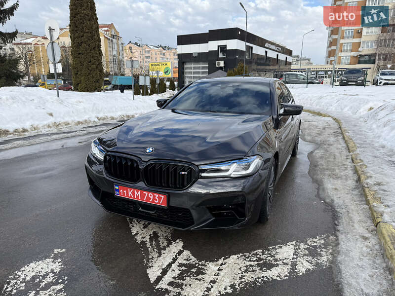 Седан BMW 5 Series 2019 в Львове