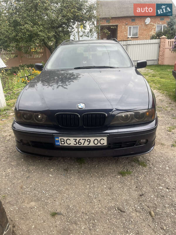 Универсал BMW 5 Series 2001 в Львове