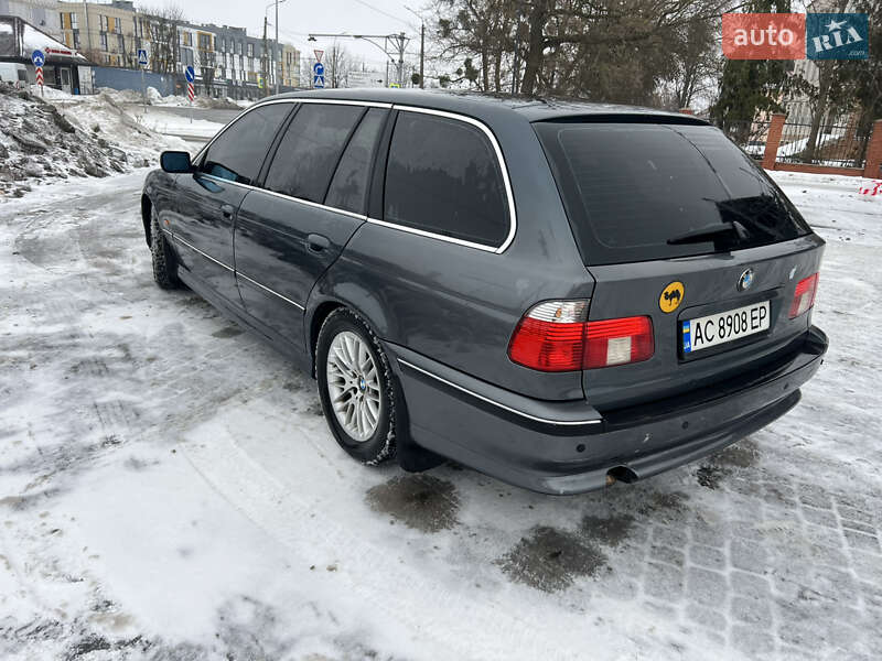 Универсал BMW 5 Series 2000 в Луцке