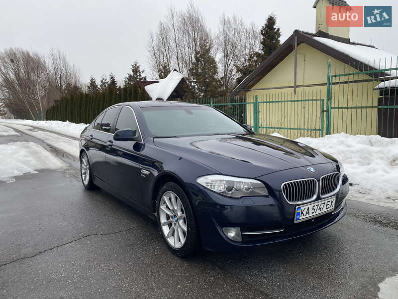 Седан BMW 5 Series 2011 в Стрые