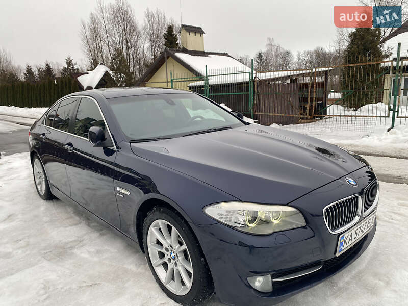Седан BMW 5 Series 2011 в Стрые