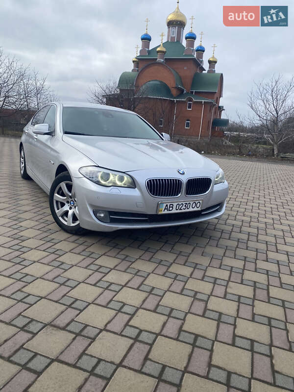 Седан BMW 5 Series 2012 в Гайсине