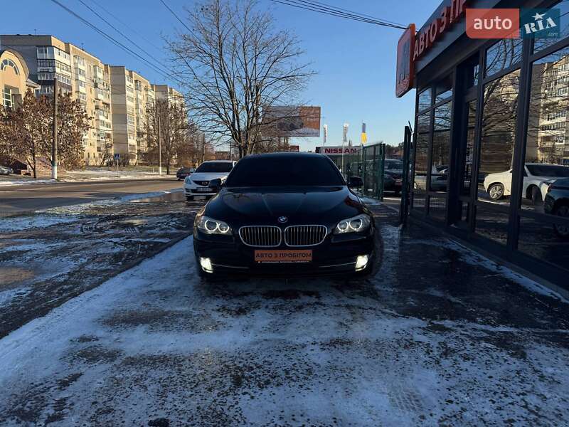 Седан BMW 5 Series 2012 в Кропивницком