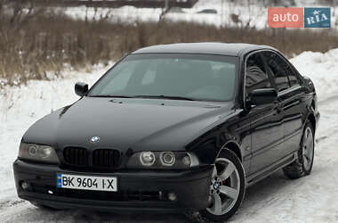 Седан BMW 5 Series 2001 в Ровно