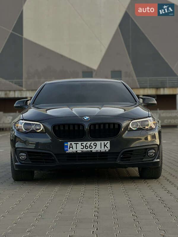 Седан BMW 5 Series 2015 в Ивано-Франковске