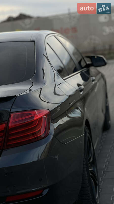 Седан BMW 5 Series 2015 в Ивано-Франковске