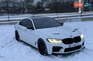 Седан BMW 5 Series 2018 в Киеве