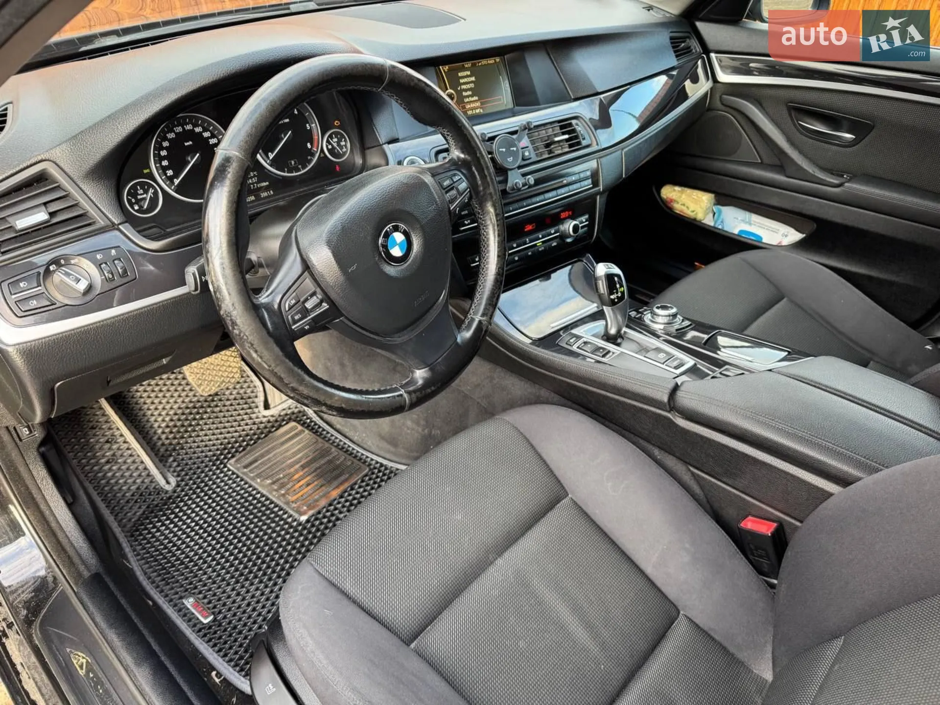 2012 BMW 5er - мініатюра 7