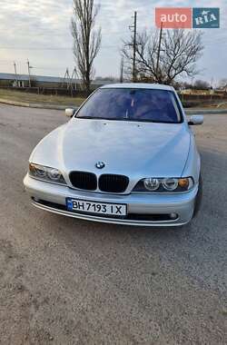 Седан BMW 5 Series 2000 в Одессе