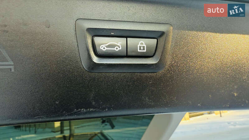 Универсал BMW 5 Series 2014 в Киеве