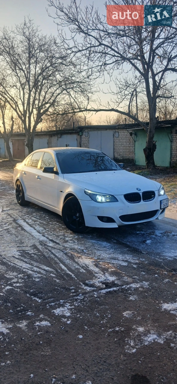 2010 BMW 5er - мініатюра 17