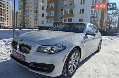 Седан BMW 5 Series 2016 в Львове