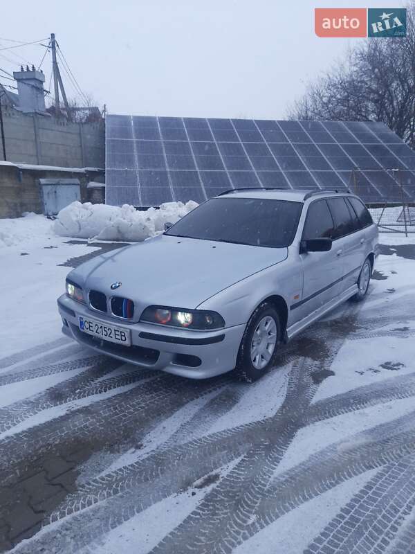 Универсал BMW 5 Series 1998 в Кицмани