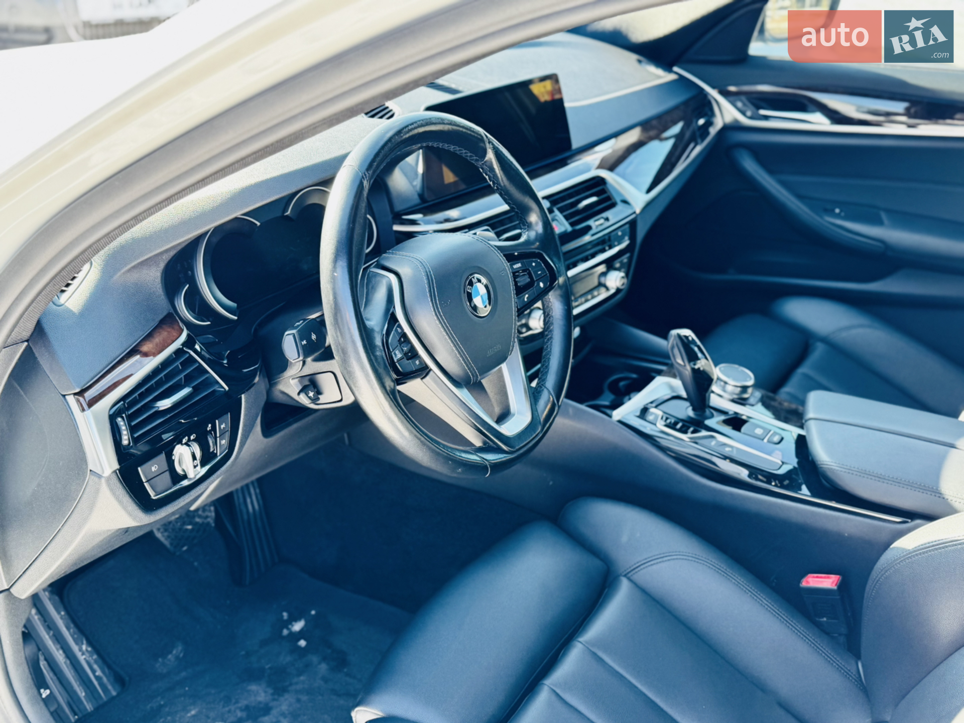 2017 BMW 5er - мініатюра 20