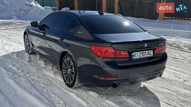 Седан BMW 5 Series 2017 в Киеве фото 11 Седан BMW 5 Series 2017 в Киеве