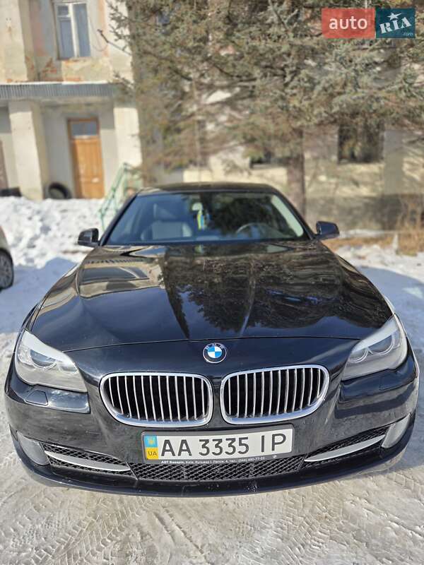 Седан BMW 5 Series 2012 в Киеве