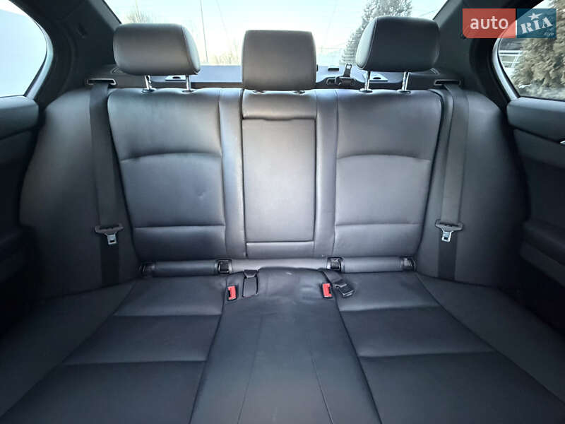 Седан BMW 5 Series 2012 в Киеве