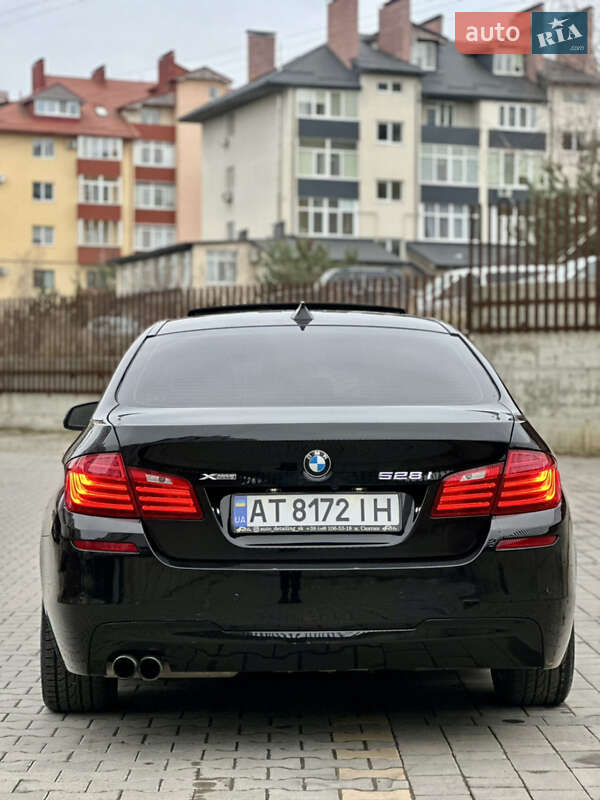Седан BMW 5 Series 2016 в Ужгороде