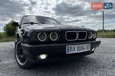 Седан BMW 5 Series 1995 в Шепетівці
