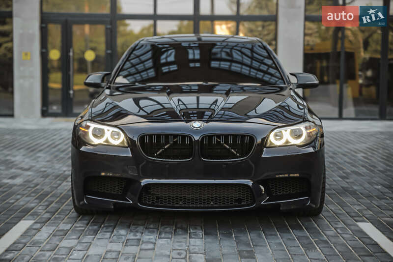 Седан BMW 5 Series 2014 в Полтаве