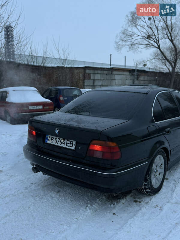 Седан BMW 5 Series 1999 в Виннице