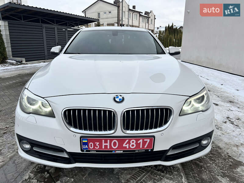 Седан BMW 5 Series 2015 в Ровно