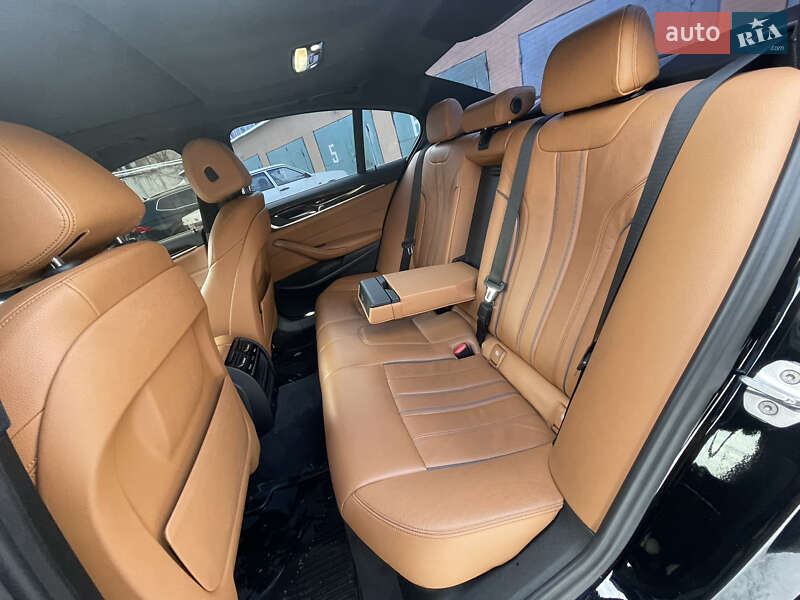 Седан BMW 5 Series 2017 в Харькове