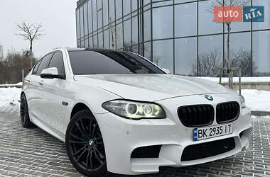 Седан BMW 5 Series 2013 в Ровно
