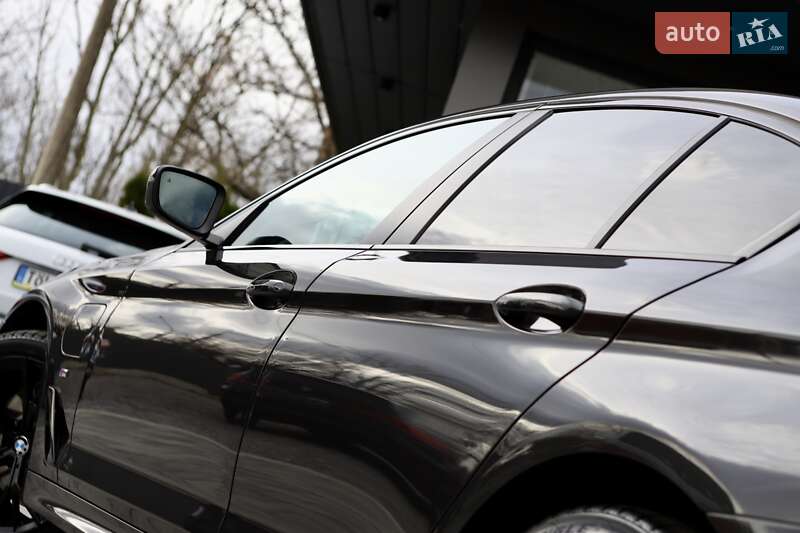 Седан BMW 5 Series 2020 в Дрогобыче