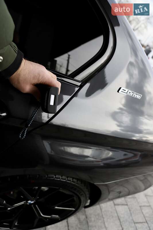 Седан BMW 5 Series 2020 в Дрогобыче