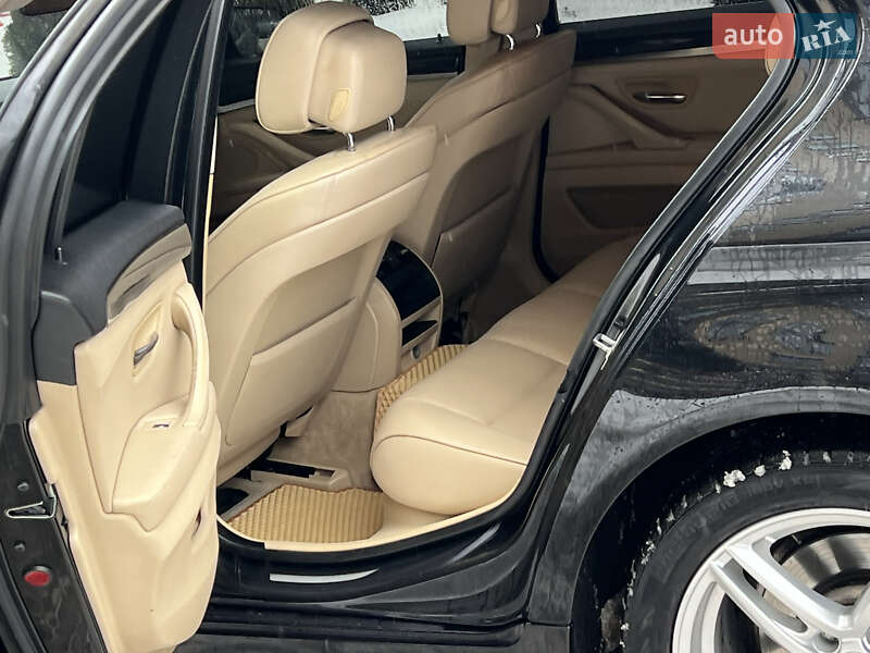 Седан BMW 5 Series 2010 в Чернигове фото 24 Седан BMW 5 Series 2010 в Чернигове