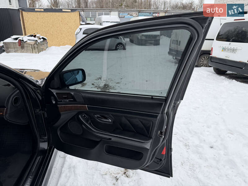 Универсал BMW 5 Series 2001 в Ровно фото 39 Универсал BMW 5 Series 2001 в Ровно