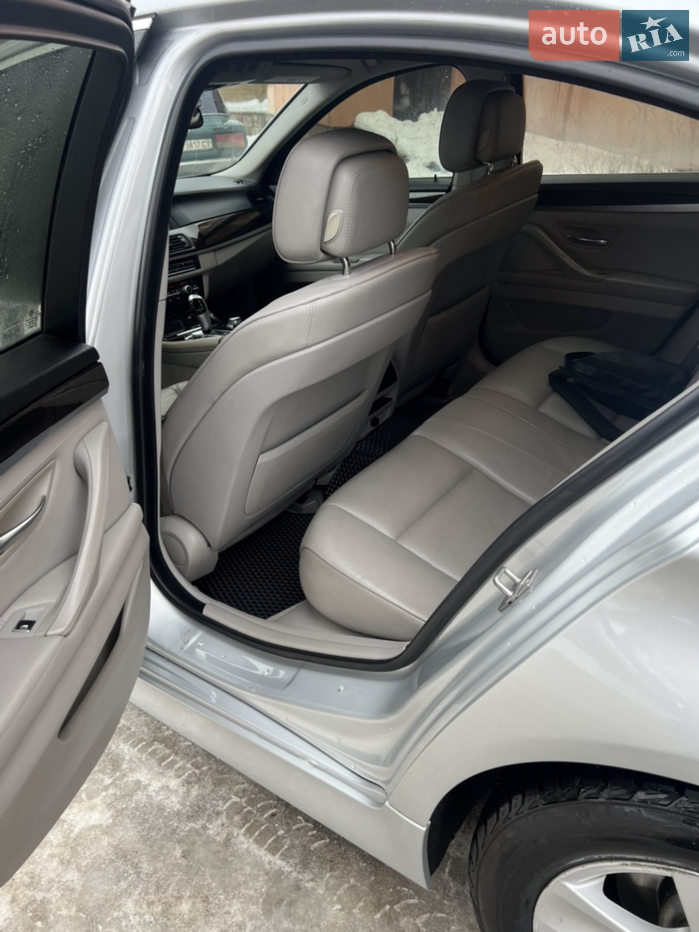 2011 BMW 5er - мініатюра 39