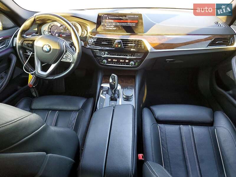 Седан BMW 5 Series 2018 в Львове