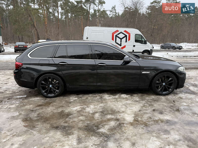 Универсал BMW 5 Series 2016 в Киеве