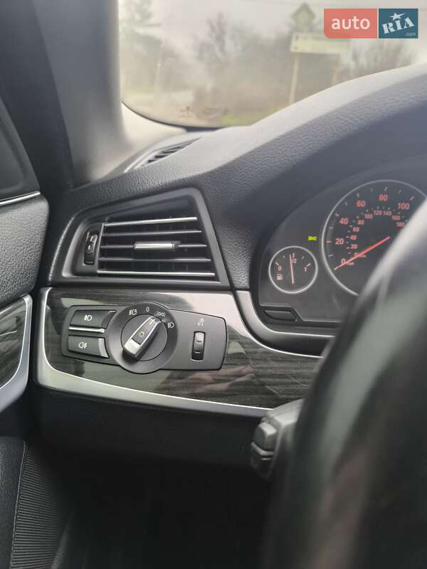 Седан BMW 5 Series 2011 в Полтаве