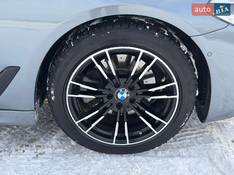Седан BMW 5 Series 2017 в Ивано-Франковске фото 35 Седан BMW 5 Series 2017 в Ивано-Франковске