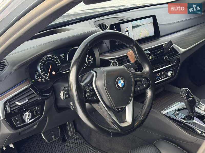 Седан BMW 5 Series 2017 в Ивано-Франковске фото 38 Седан BMW 5 Series 2017 в Ивано-Франковске
