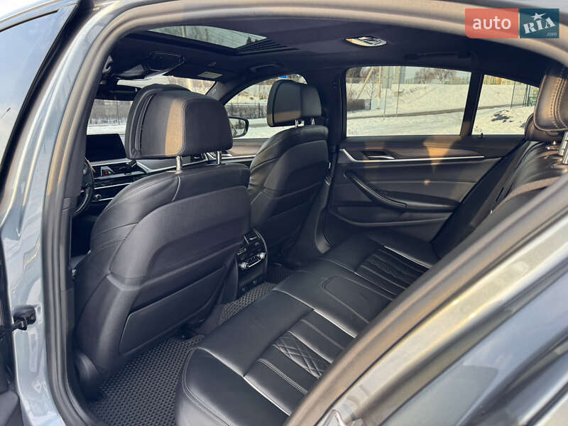 Седан BMW 5 Series 2017 в Ивано-Франковске фото 47 Седан BMW 5 Series 2017 в Ивано-Франковске