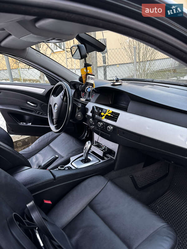 Седан BMW 5 Series 2009 в Турке