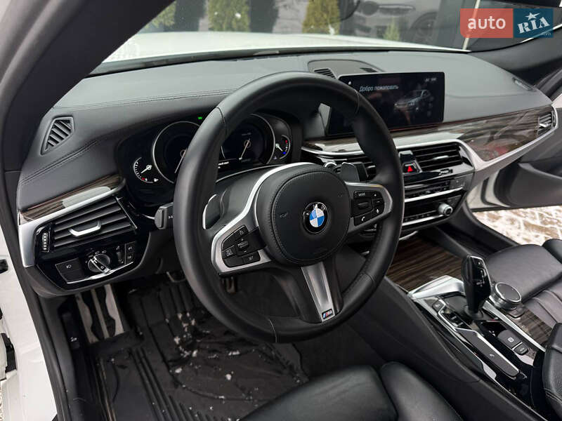 Седан BMW 5 Series 2017 в Киеве фото 14 Седан BMW 5 Series 2017 в Киеве