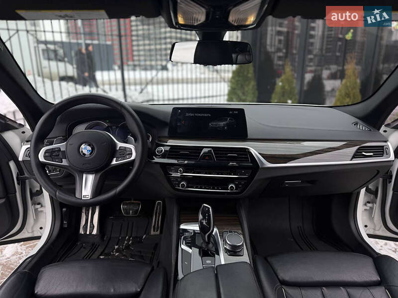 Седан BMW 5 Series 2017 в Киеве фото 23 Седан BMW 5 Series 2017 в Киеве