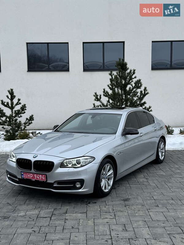 Седан BMW 5 Series 2016 в Луцке