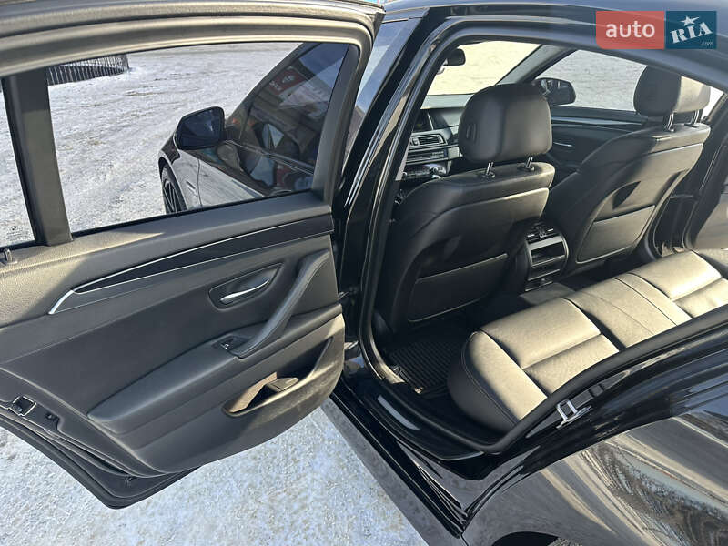 Седан BMW 5 Series 2015 в Харькове